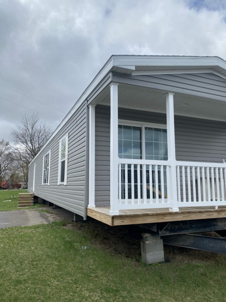 MHE Single Wide 4090 16x76 - Michigan Mobile Home Connection LLC.